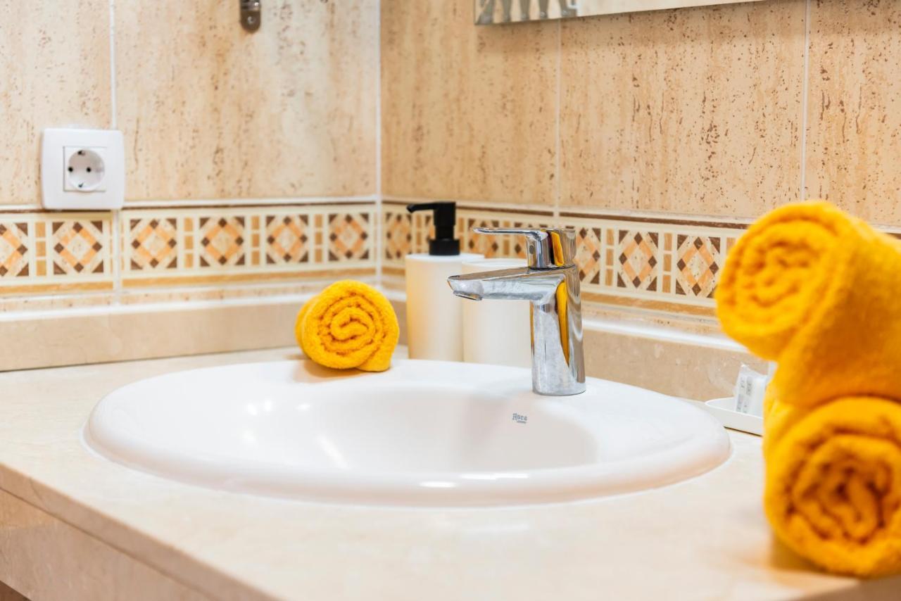 1314 Fabulous 2 Bedroom Accommodation Roof Terrace Callao Salvaje Buitenkant foto